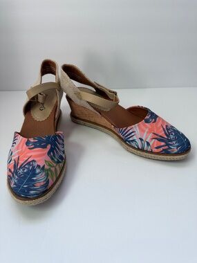 Baretraps Espadrille Wedge Sandals Tropical Leaf Ankle Strap 7.5